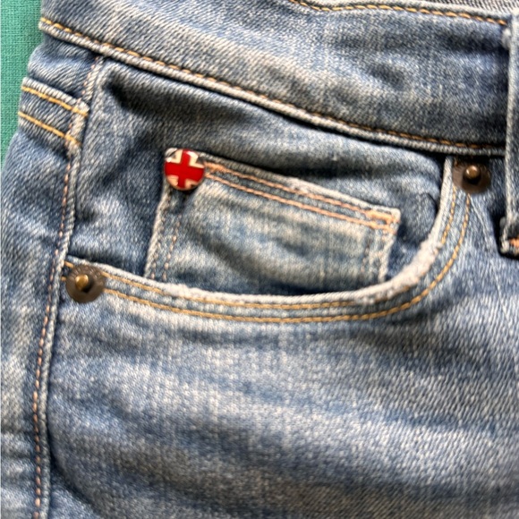 HUDSON Krista Super Skinny Crop Woman’s Blue Distressed Zip Up Jeans Size 25 - Picture 6 of 8